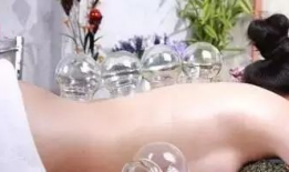 拔罐视频,揭秘拔罐神奇疗效的瞬间